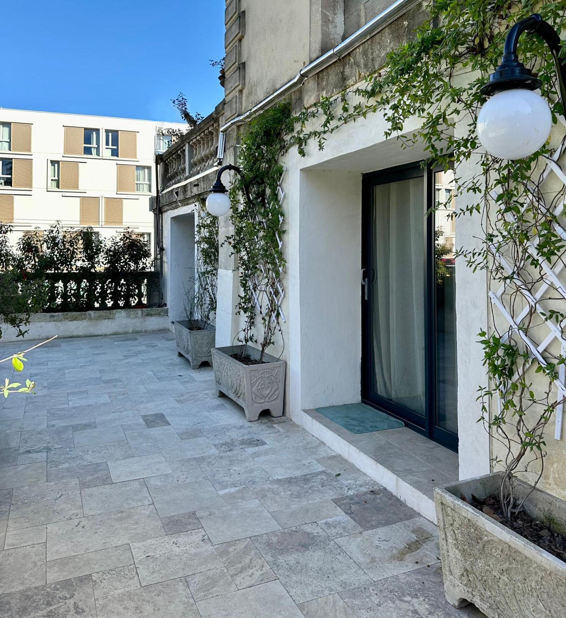 T2 Centre-Ville Avec Grand Espace Vert - 15Mn Des Plages 蒙彼利埃 外观 照片